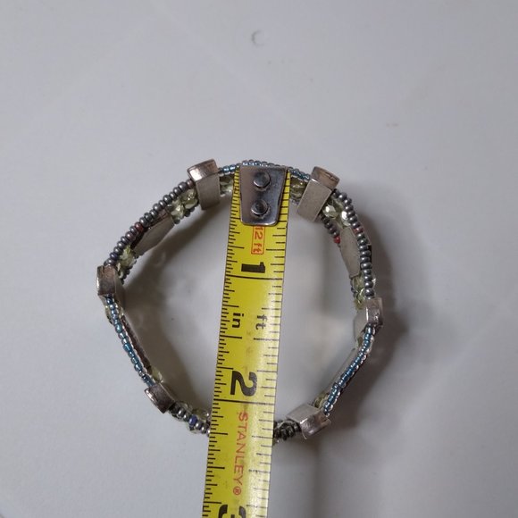 Vintage Metal Stretch Bracelet - Picture 12 of 12